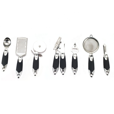 Eco-Friendly Kitchen Accessories 7-Piece Durable Plastic Set for Functional Cooking