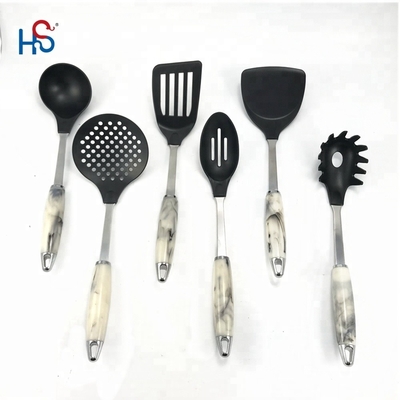 Customization Service Provided Eco-friendly Kitchen Gadgets for Heat Resistant Cooking